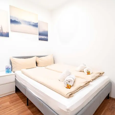 Gemuetliches Naehe Bahnhof Und Hochschule Appartement