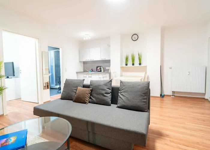 Gemütliches Nähe Bahnhof Und Hochschule Coblenza